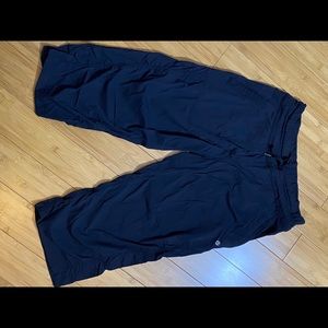 Lululemon Dance Studio Crop in Black